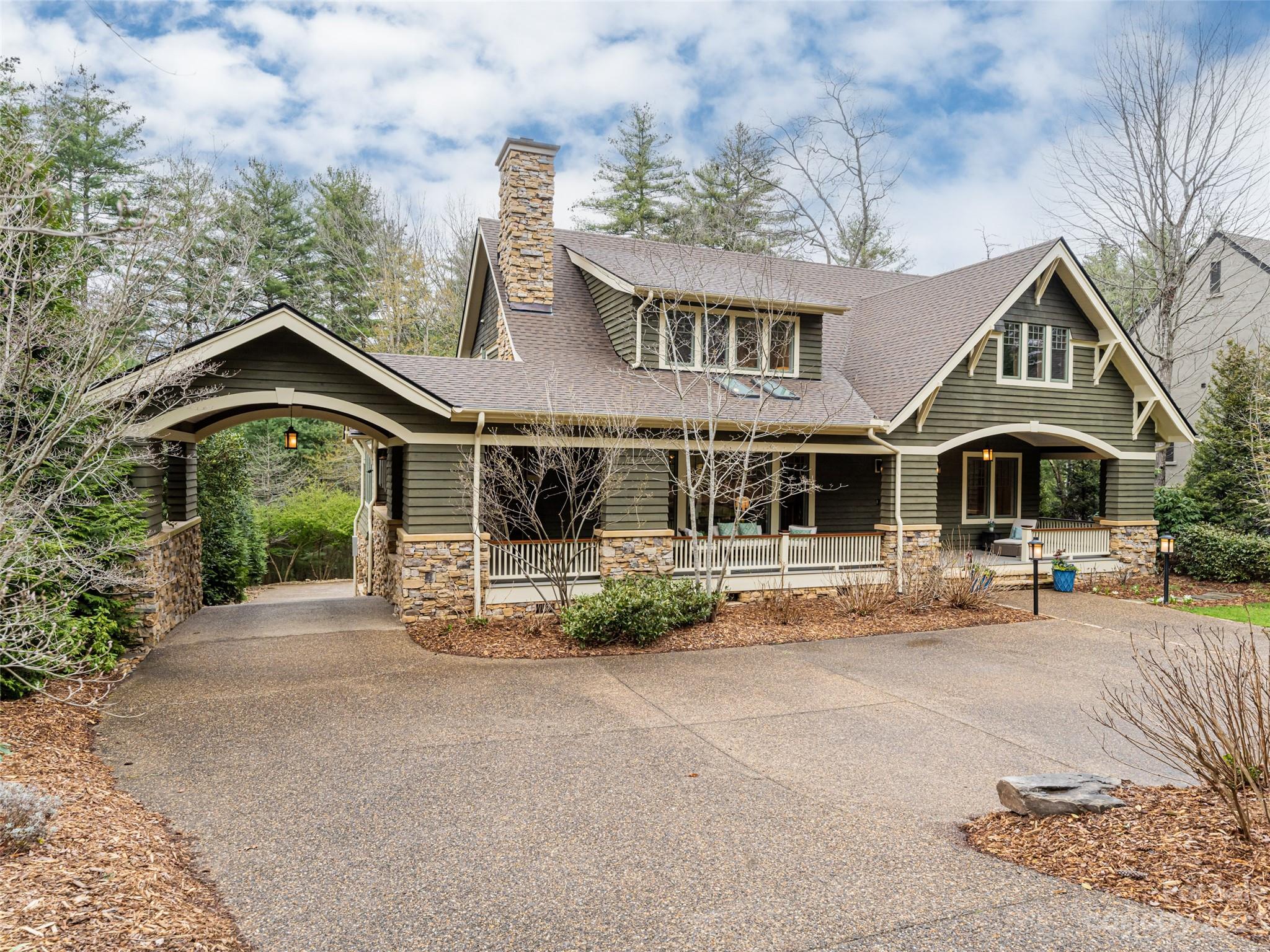 45 Nethermead Drive Asheville NC 28803