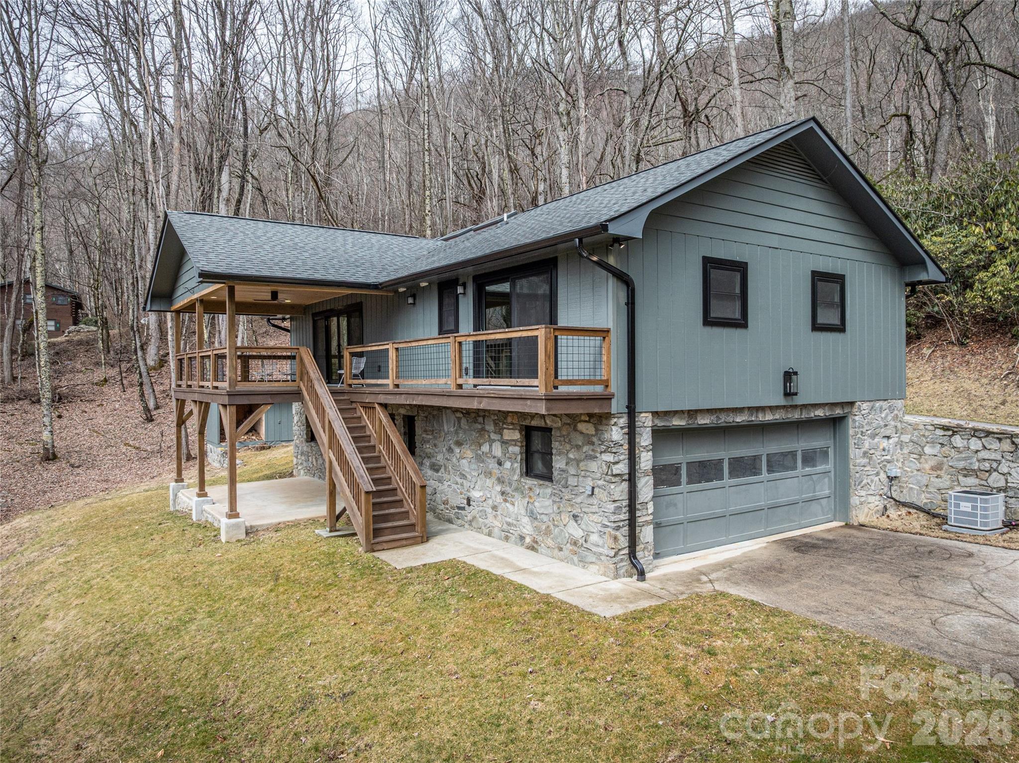 453 Friendly Acres Drive Waynesville NC 28786