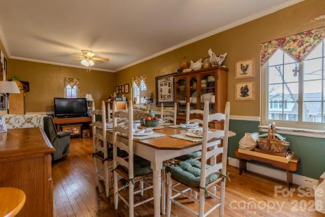 210 N Gaston Street Kings Mountain NC 28086