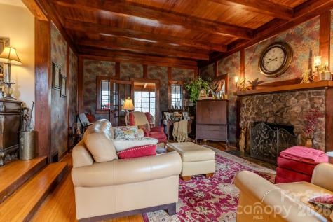 210 N Gaston Street Kings Mountain NC 28086