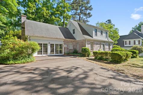 2928 Windsor Road Winston Salem NC 27104