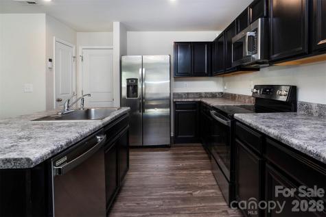 4208 Bowline Drive Charlotte NC 28269