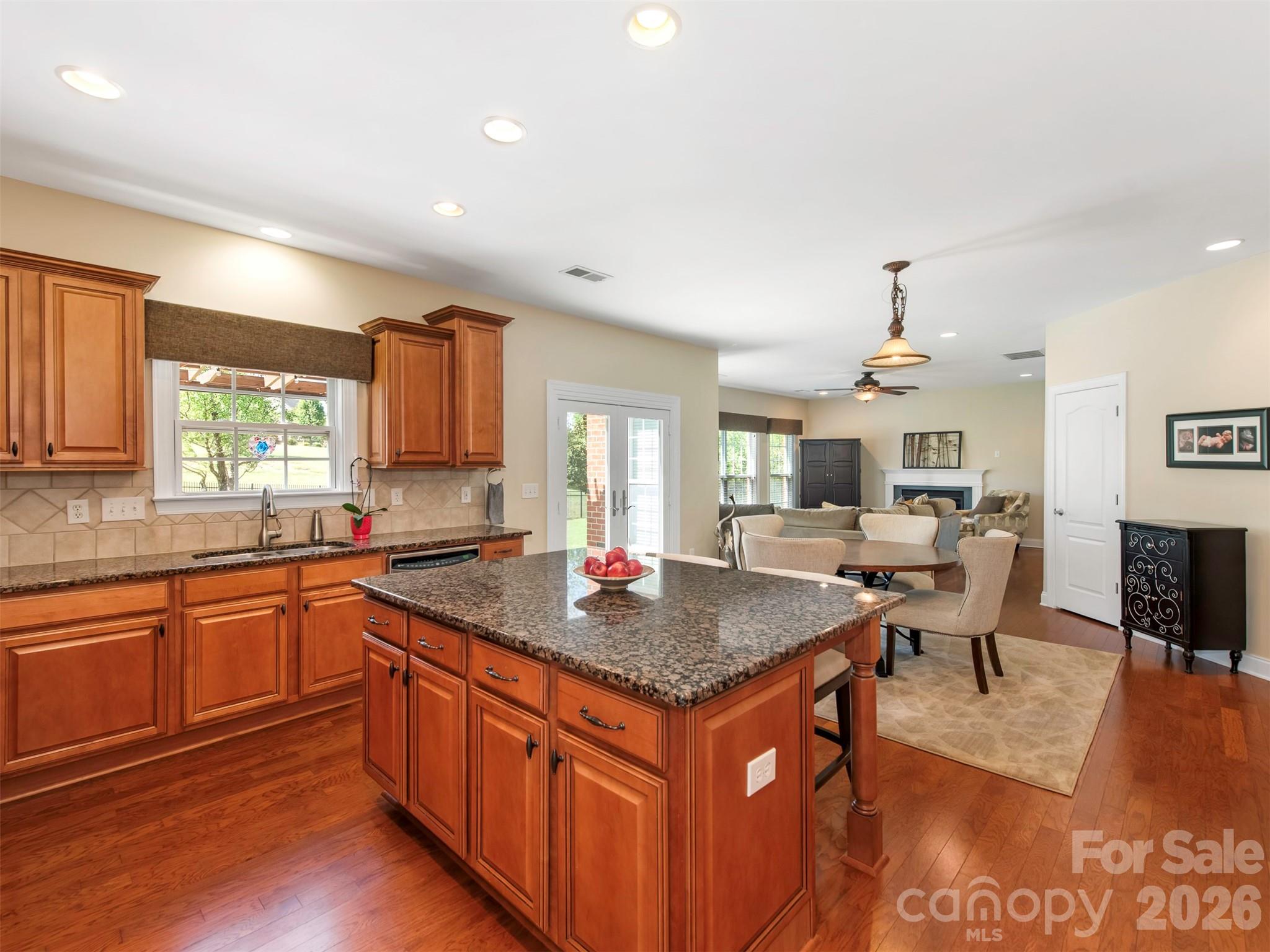 8638 Savannah Road Harrisburg NC 28075