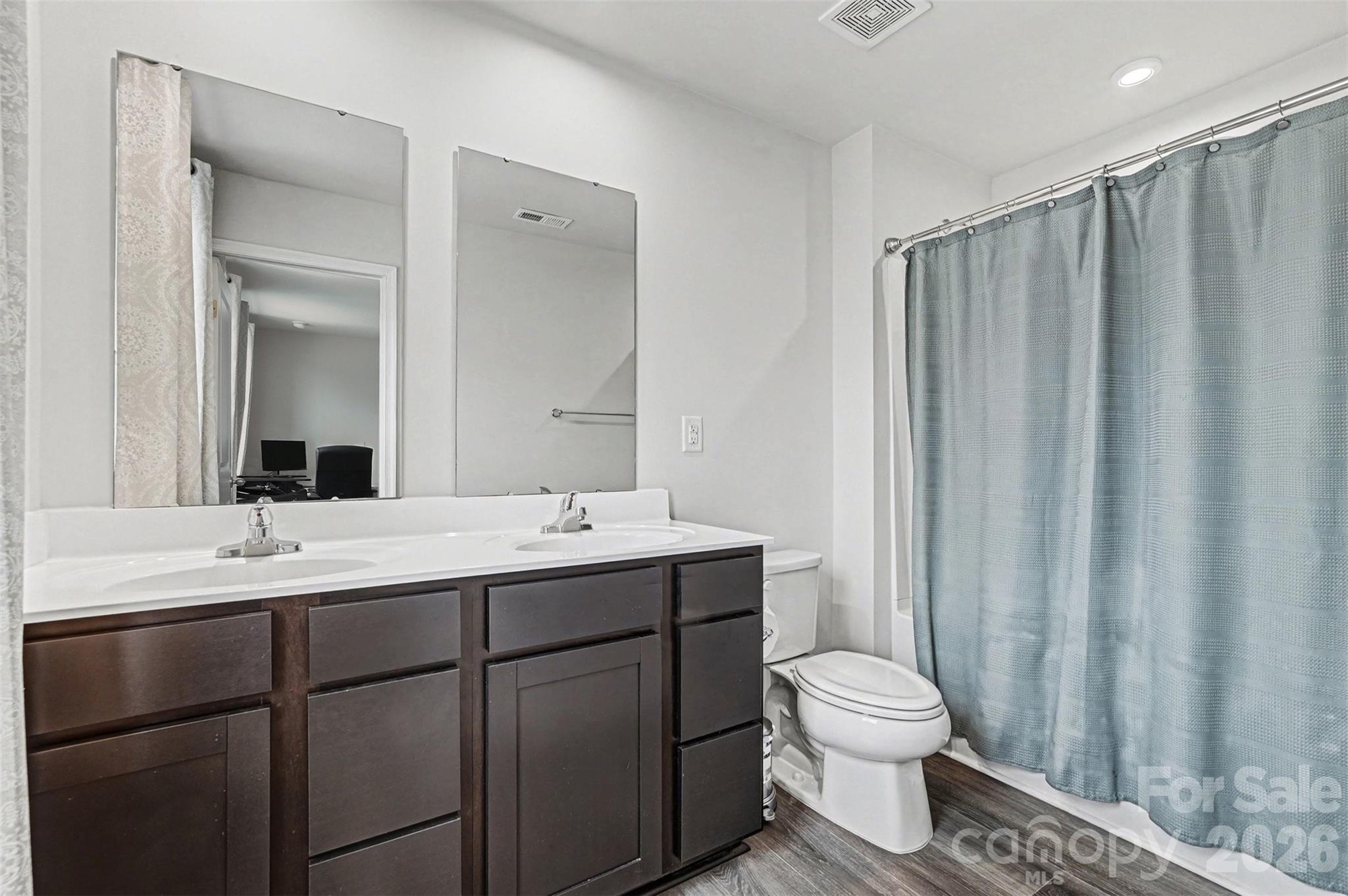 5141 Rustling Pines Court Charlotte NC 28215