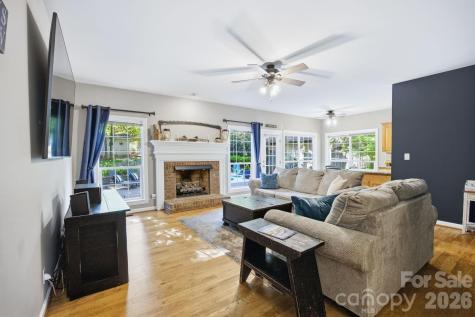 1332 Timberlane Terrace Mooresville NC 28115