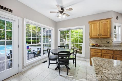 1332 Timberlane Terrace Mooresville NC 28115
