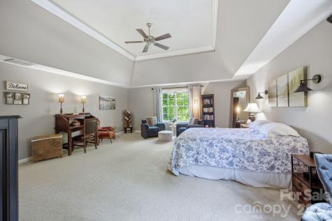 1332 Timberlane Terrace Mooresville NC 28115