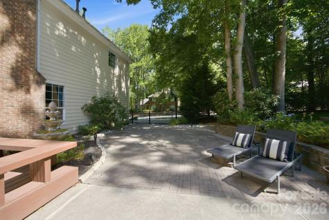 1332 Timberlane Terrace Mooresville NC 28115