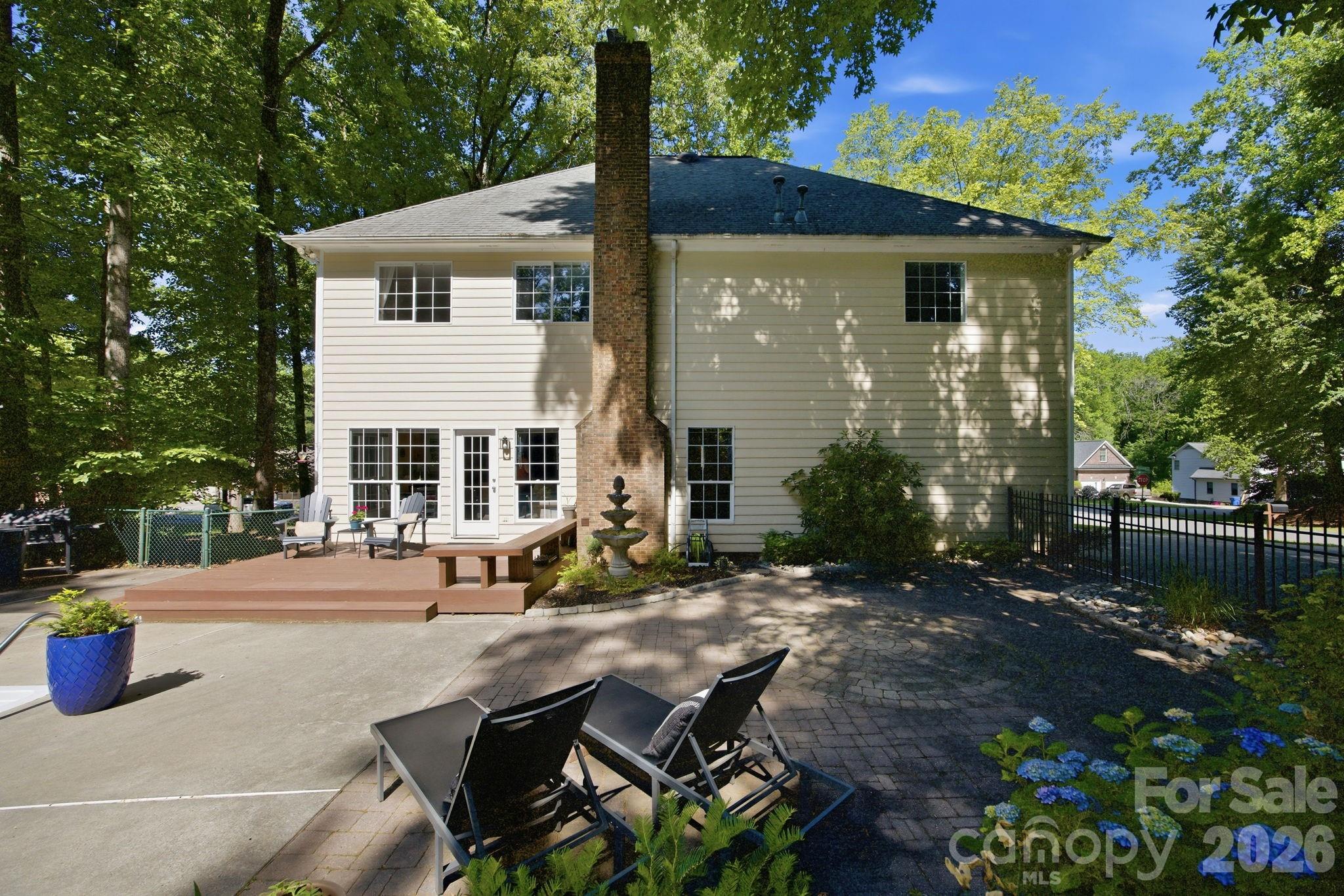 1332 Timberlane Terrace Mooresville NC 28115