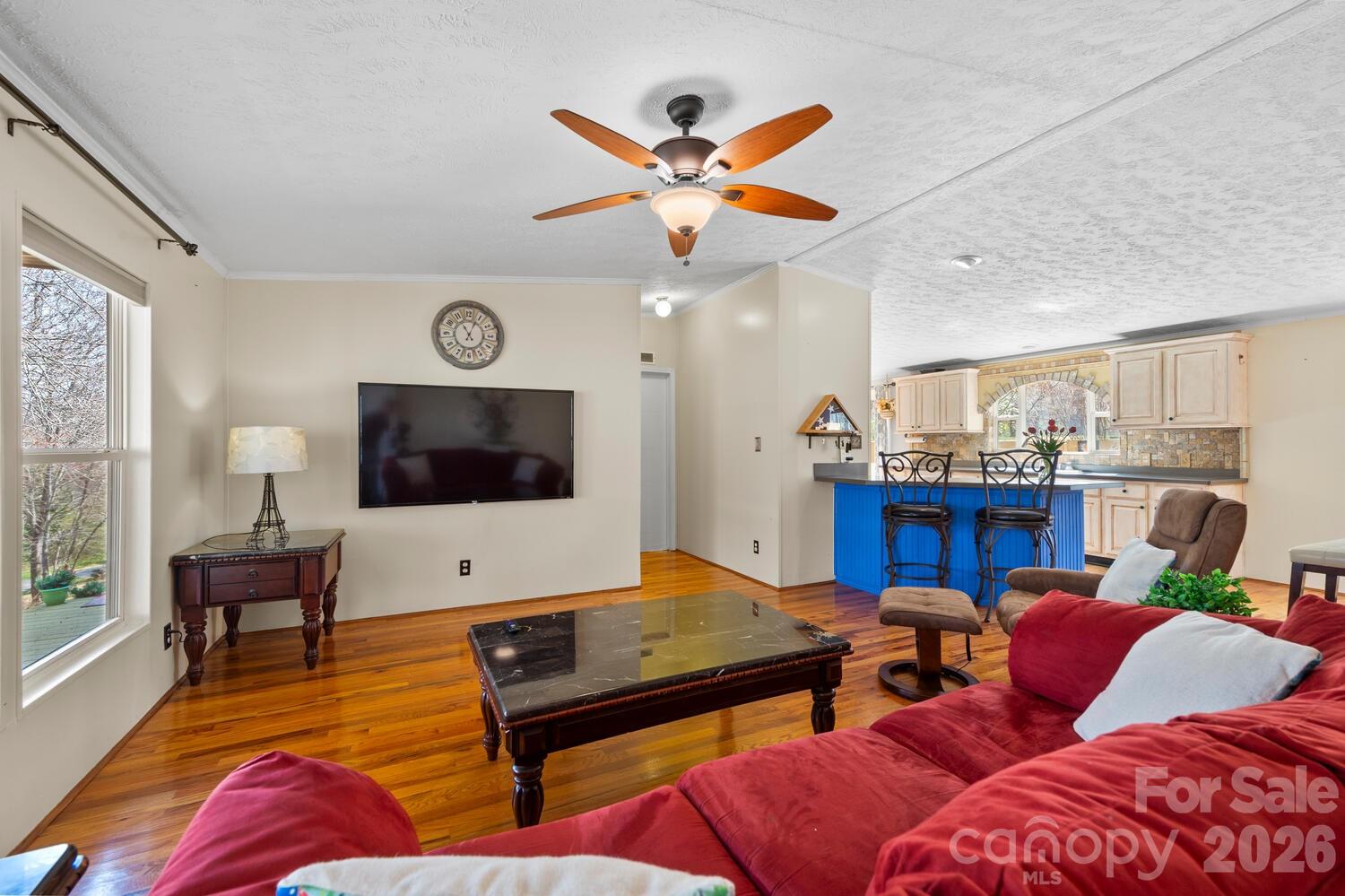 18 Henry White Lane Leicester NC 28748