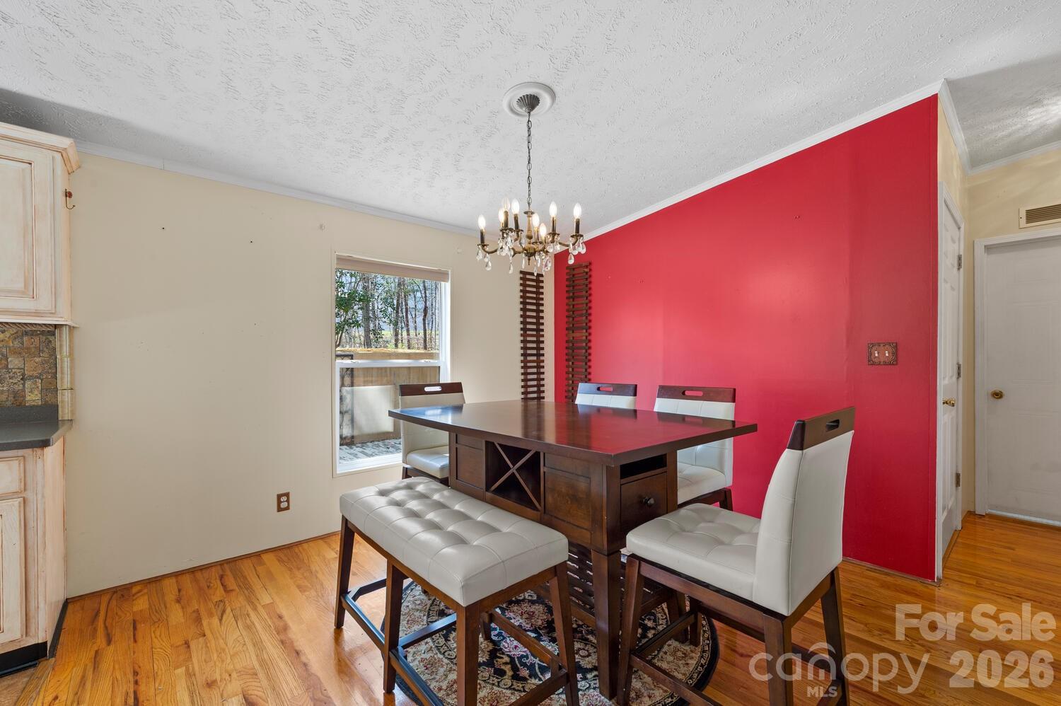 18 Henry White Lane Leicester NC 28748