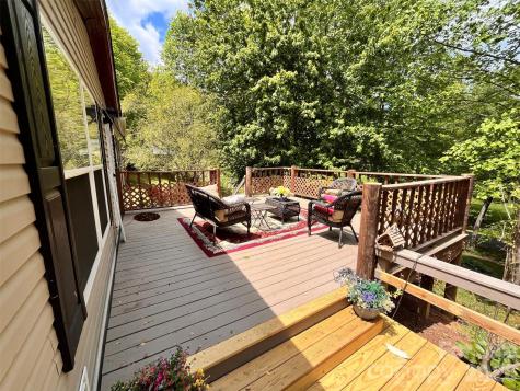 18 Henry White Lane Leicester NC 28748