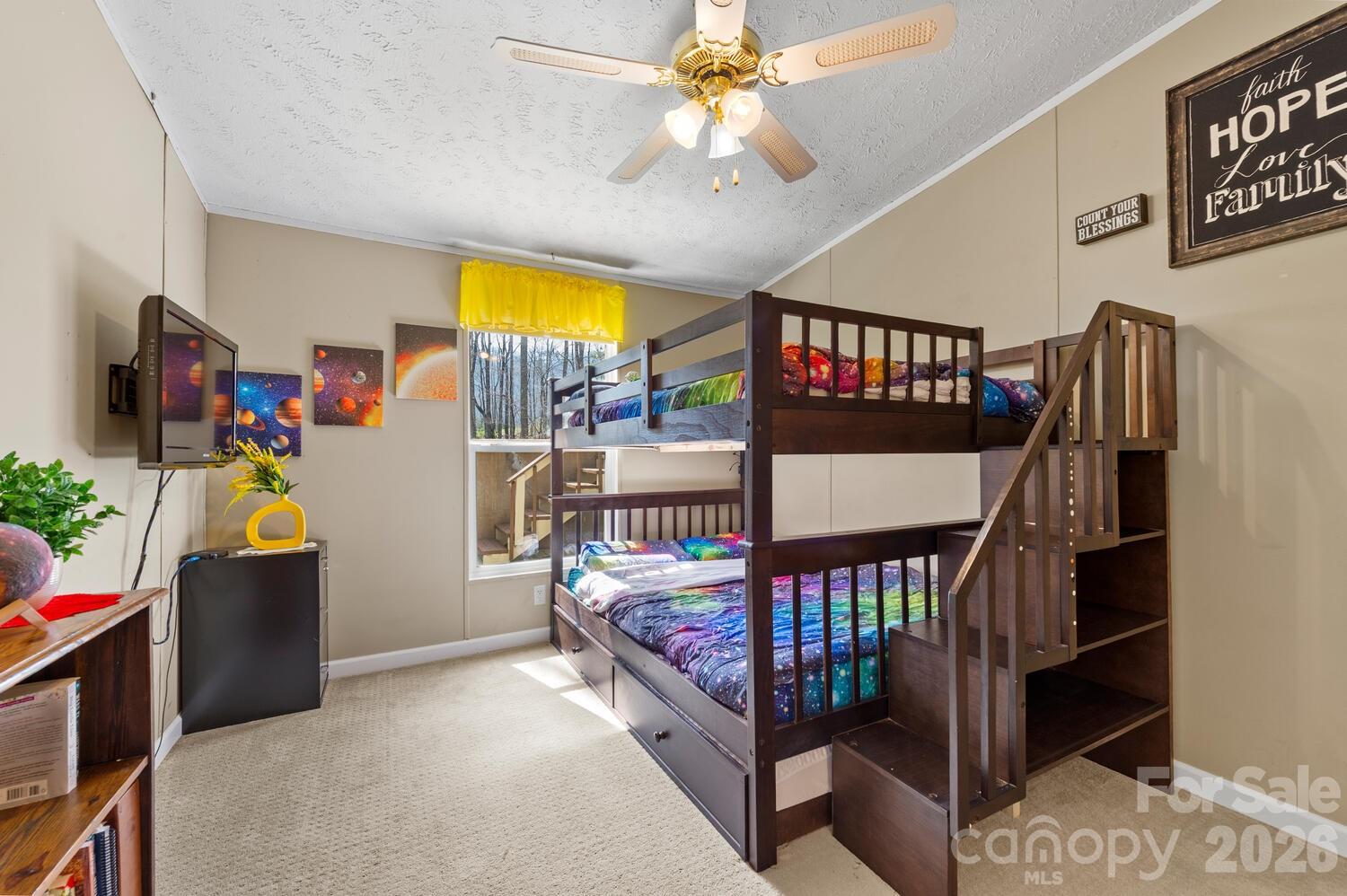 18 Henry White Lane Leicester NC 28748
