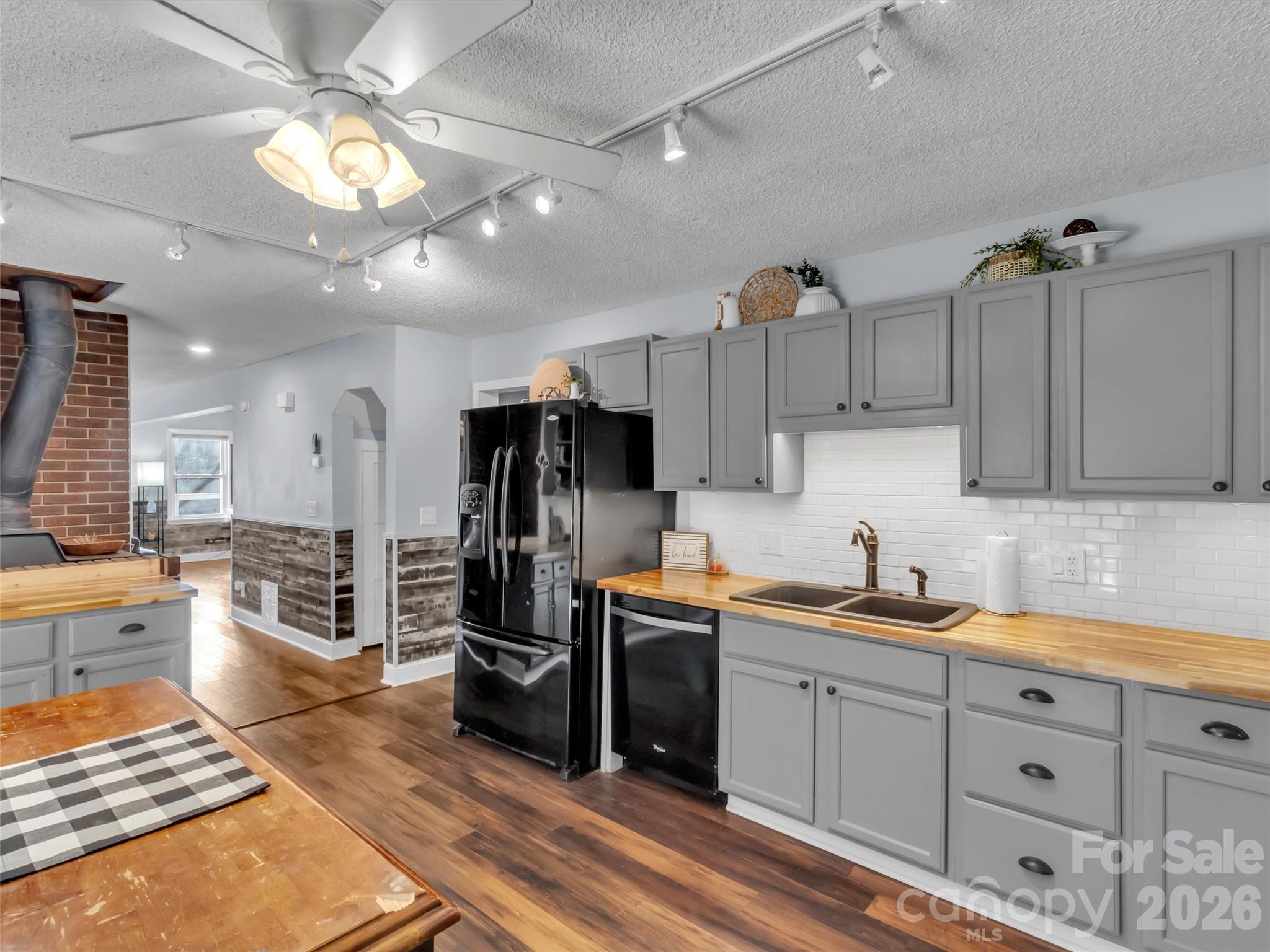 165 Foggy Cove Road Waynesville NC 28785
