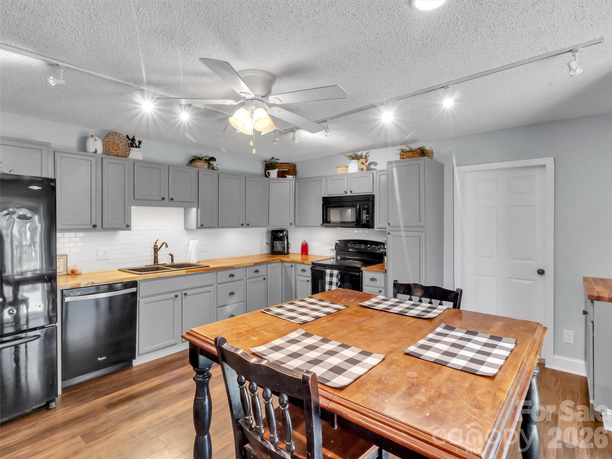 165 Foggy Cove Road Waynesville NC 28785
