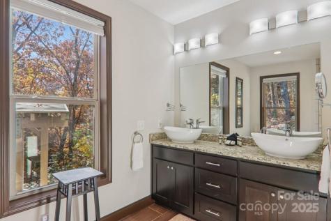 242 Crossview Drive Bryson City NC 28713