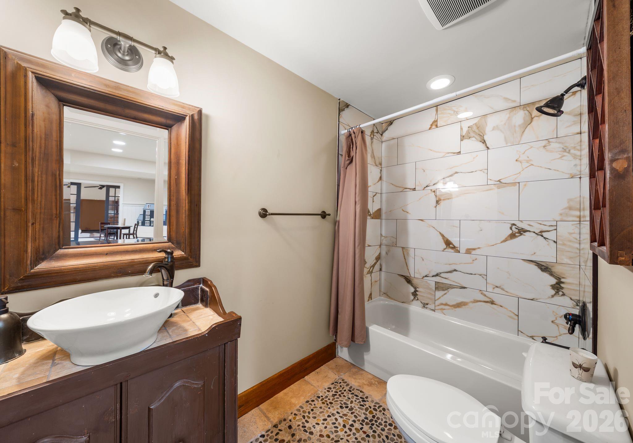 7024 Riesman Lane Charlotte NC 28210