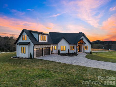 133 Golden Pasture Drive Fletcher NC 28732