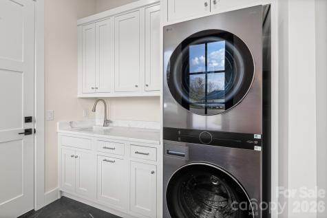 133 Golden Pasture Drive Fletcher NC 28732