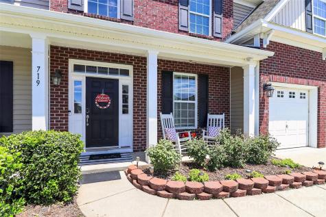 719 Fresia Drive Tega Cay SC 29708