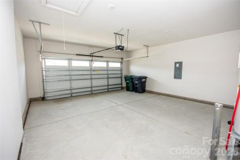109 Brixham Loop Troutman NC 28166