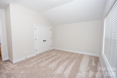 109 Brixham Loop Troutman NC 28166