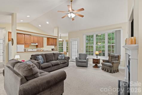 112 Chestnut Lane Hendersonville NC 28792
