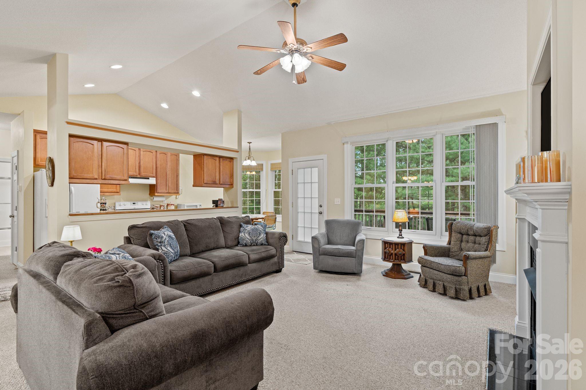 112 Chestnut Lane Hendersonville NC 28792