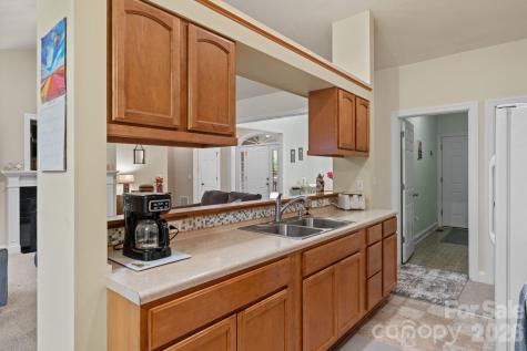 112 Chestnut Lane Hendersonville NC 28792