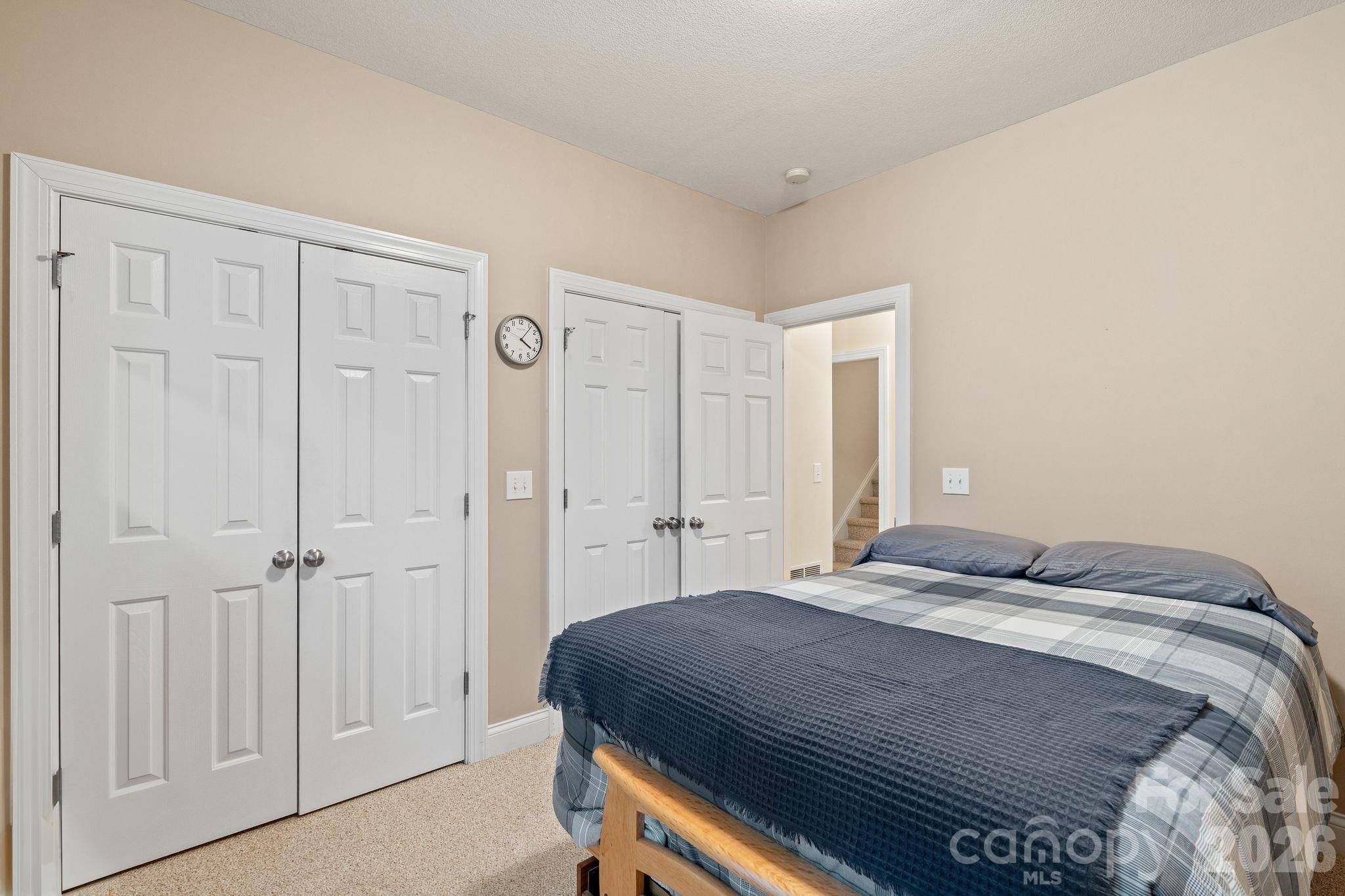 112 Chestnut Lane Hendersonville NC 28792