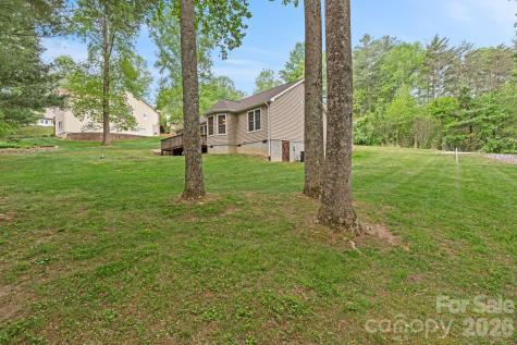 112 Chestnut Lane Hendersonville NC 28792