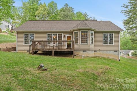 112 Chestnut Lane Hendersonville NC 28792