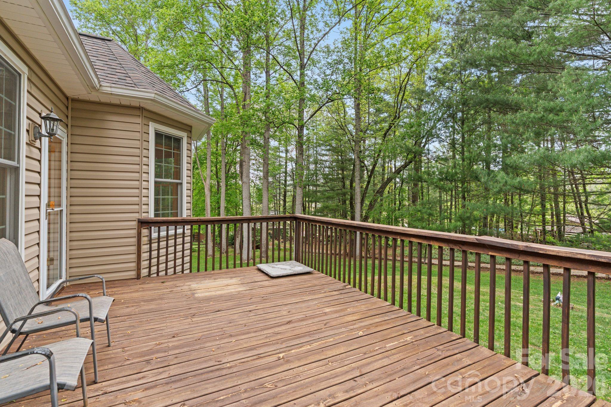 112 Chestnut Lane Hendersonville NC 28792