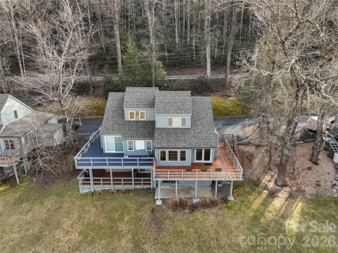 125 Townhouse Drive Burnsville NC 28714