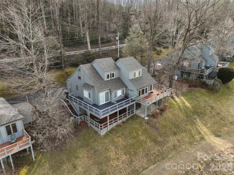 125 Townhouse Drive Burnsville NC 28714