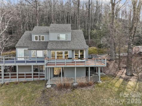 125 Townhouse Drive Burnsville NC 28714