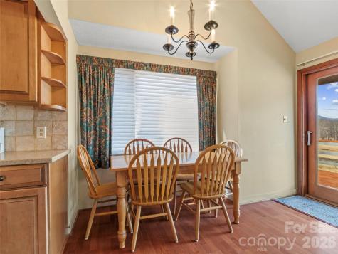 125 Townhouse Drive Burnsville NC 28714