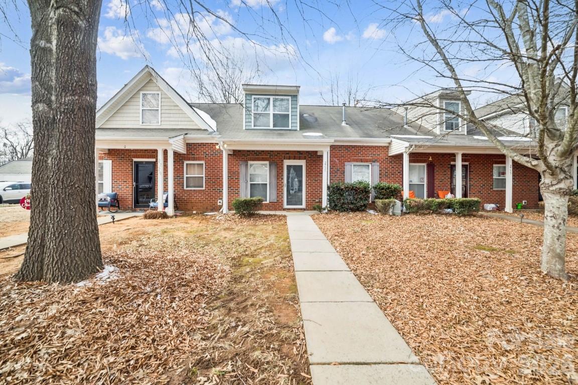 2731 Meadow Knoll Drive Charlotte NC 28269