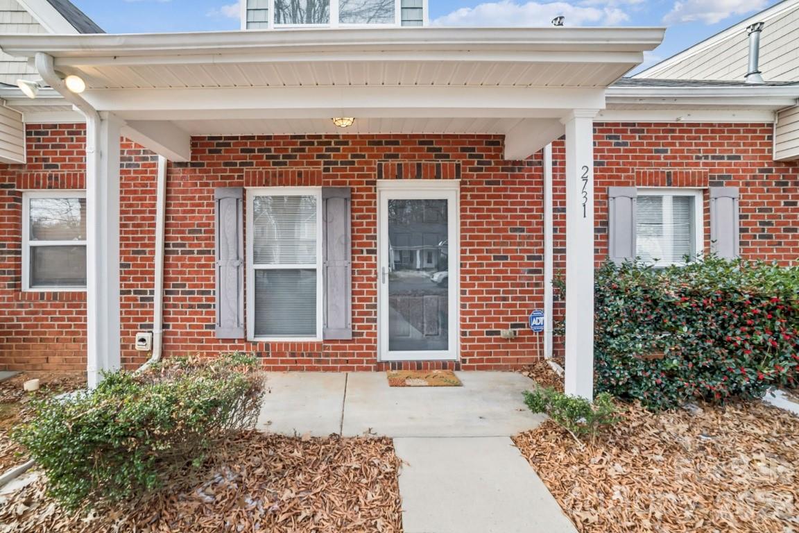2731 Meadow Knoll Drive Charlotte NC 28269
