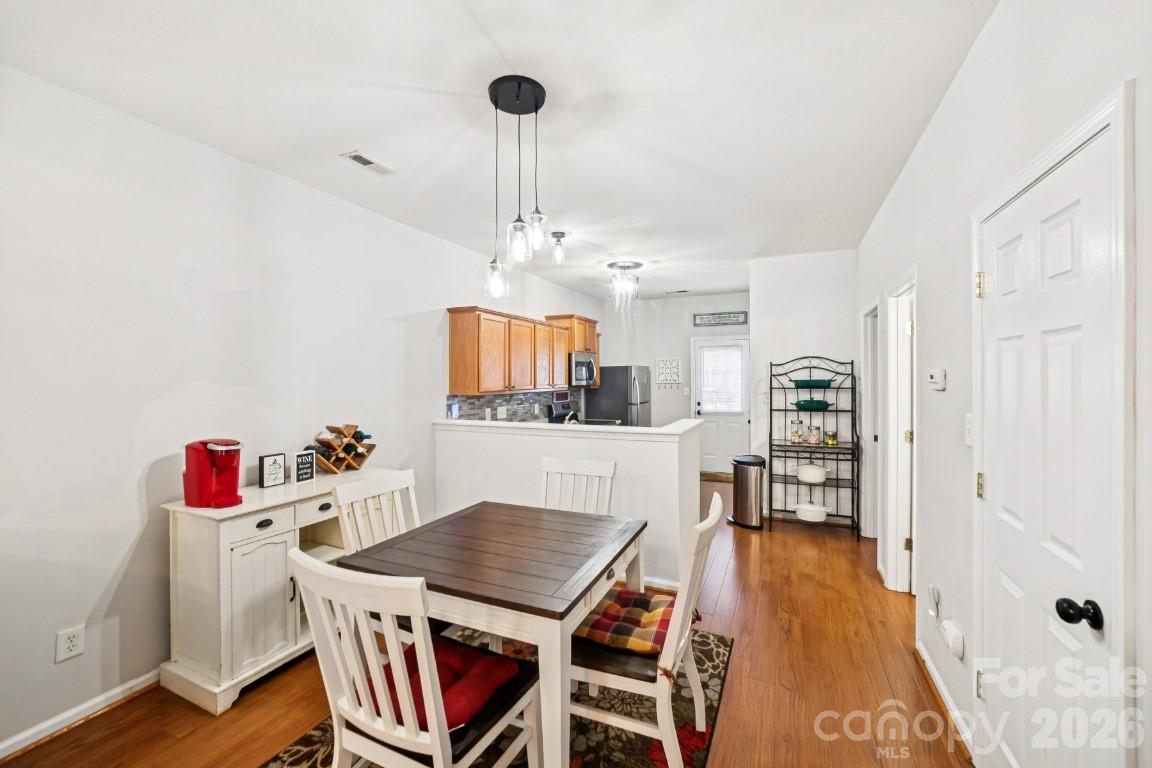 2731 Meadow Knoll Drive Charlotte NC 28269