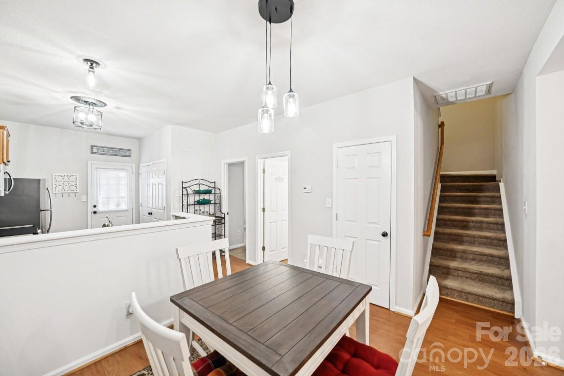 2731 Meadow Knoll Drive Charlotte NC 28269