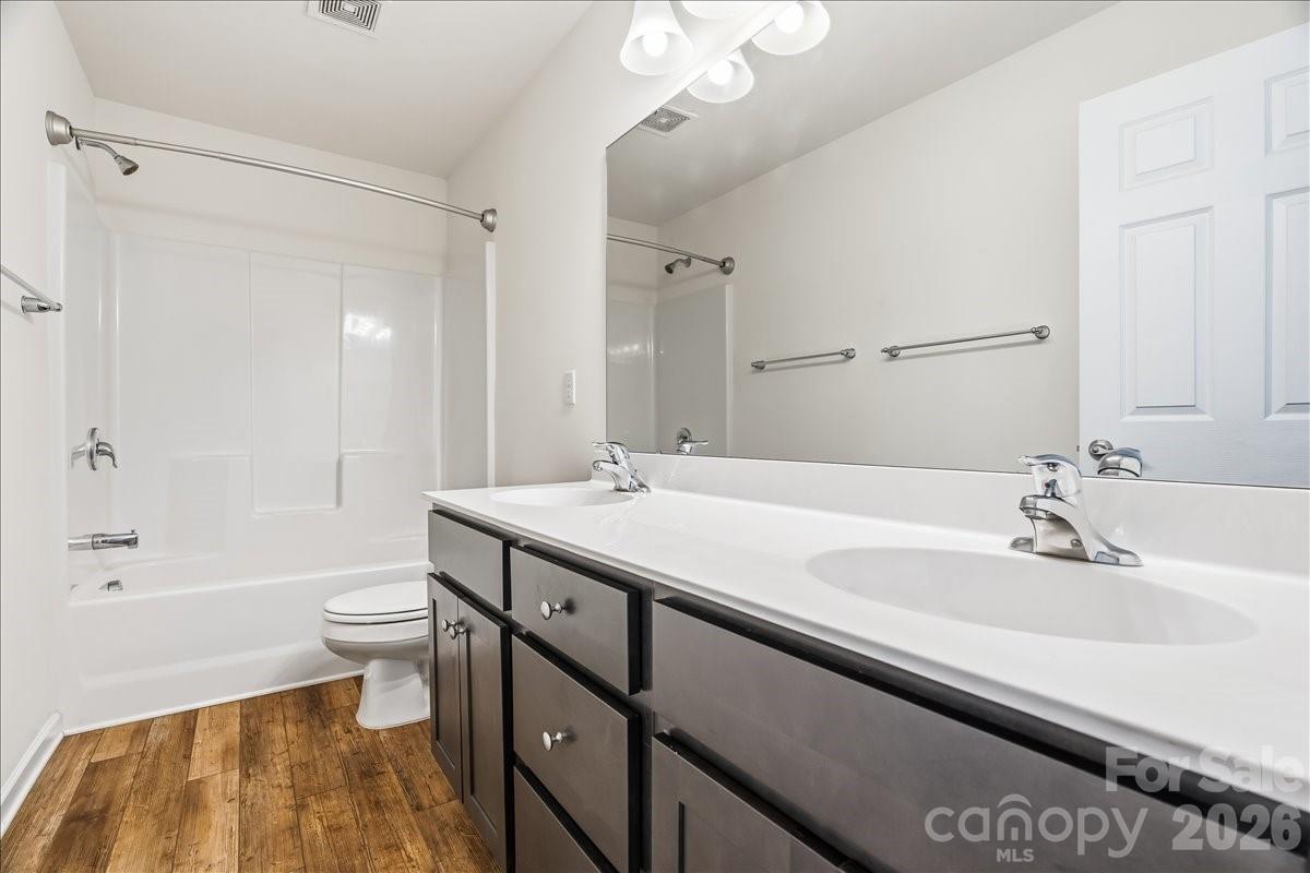 226 Cardwell Lane Fletcher NC 28732