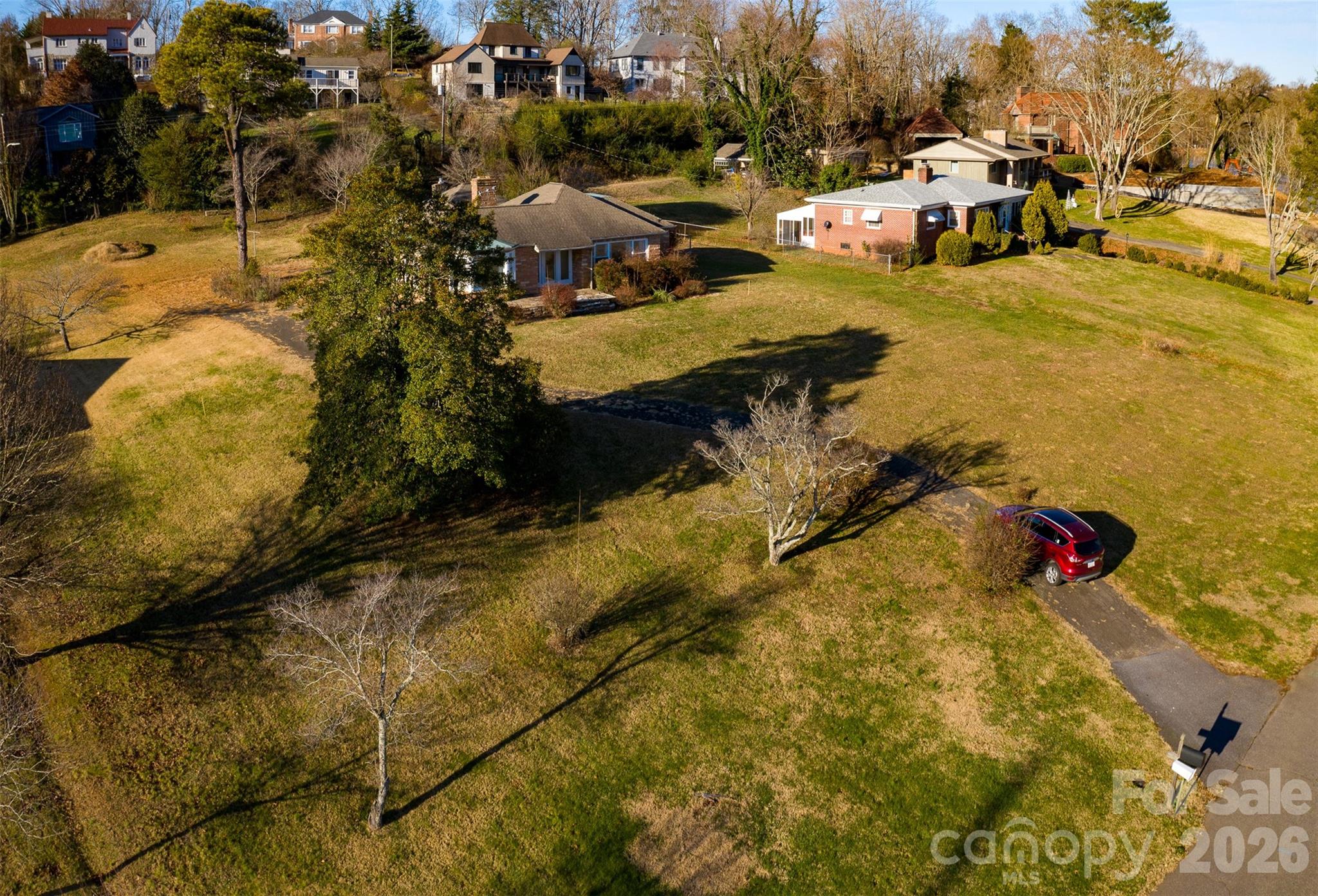 21 Edgewater Lane Asheville NC 28804