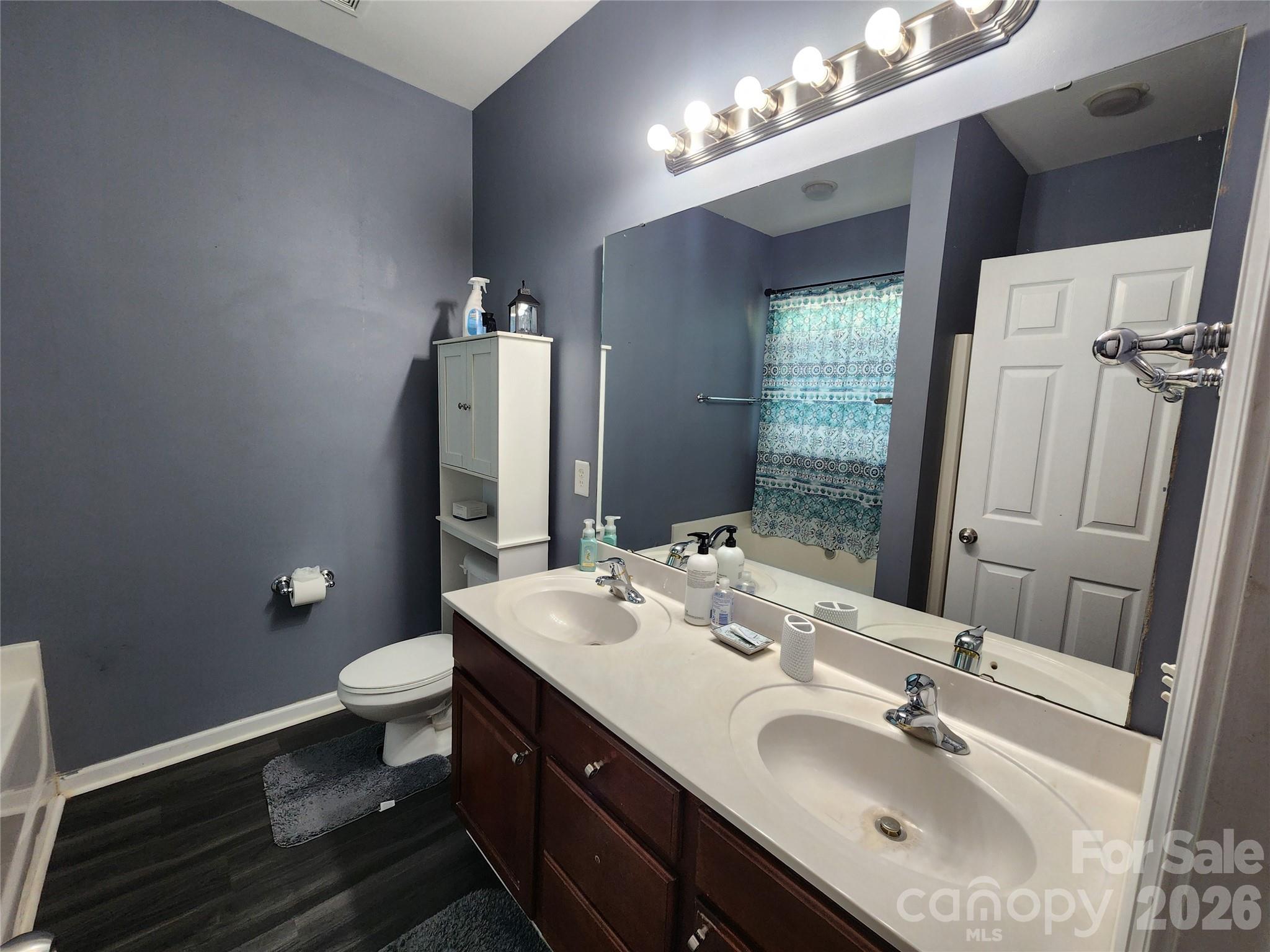 9022 Goldfields Drive Charlotte NC 28227