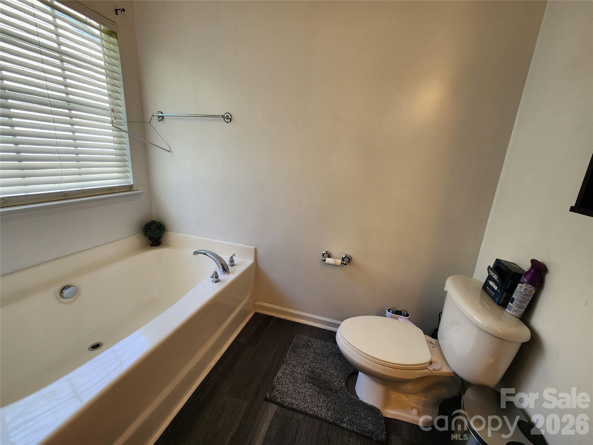 9022 Goldfields Drive Charlotte NC 28227