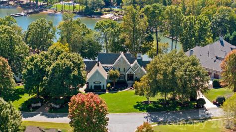 190 Cape Cod Way Mooresville NC 28117