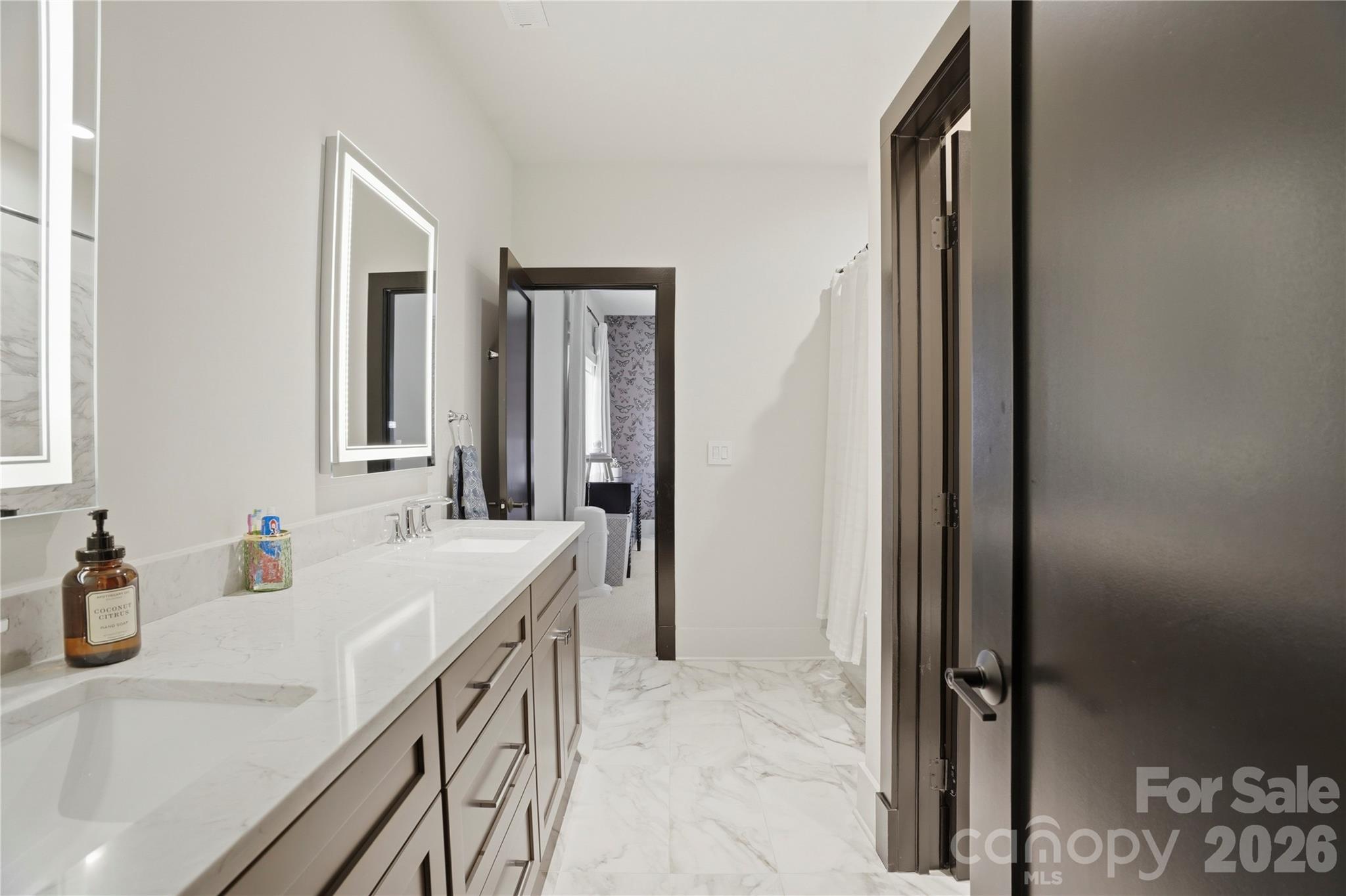 5408 Carmel Road Charlotte NC 28226