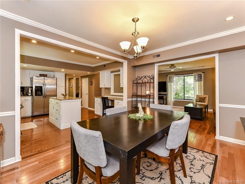 6901 Valley Haven Drive Charlotte NC 28211