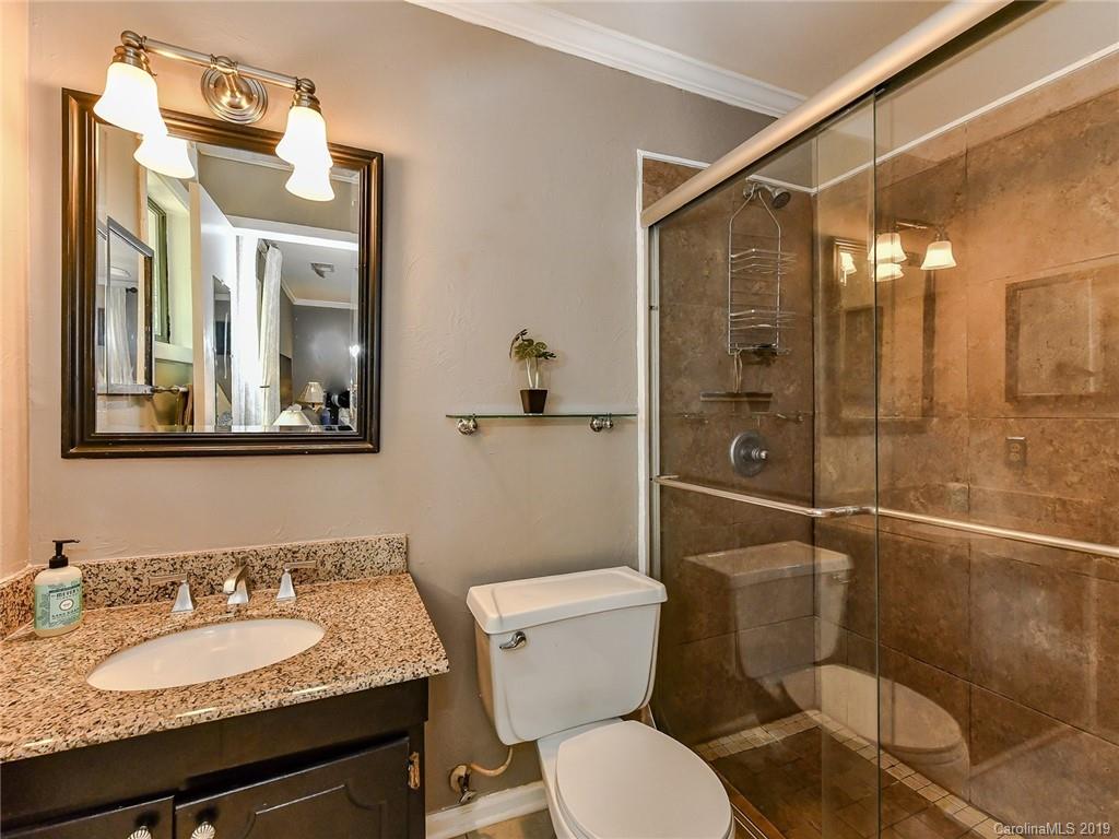 6901 Valley Haven Drive Charlotte NC 28211