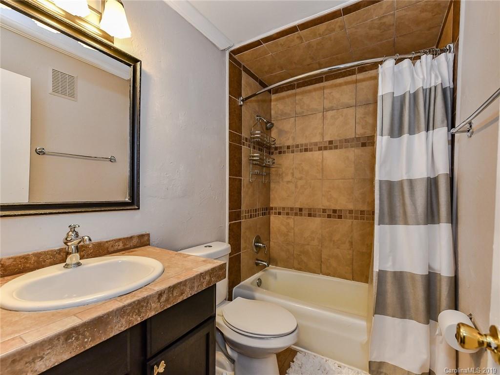 6901 Valley Haven Drive Charlotte NC 28211